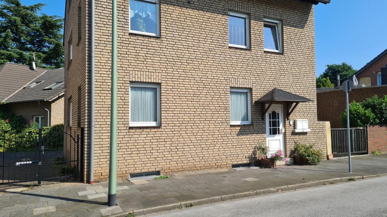 Ferienwohnung Am Landschaftspark Duisburg-Nord Bagian luar foto
